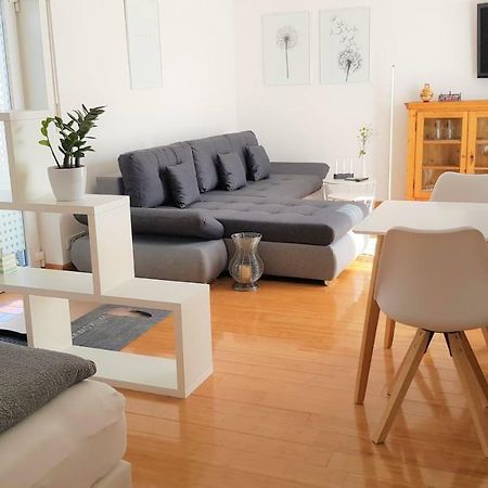 Apartment Am Paradies - 10 Minuten Fussweg Zur Innenstadt Limburg an der Lahn Luaran gambar