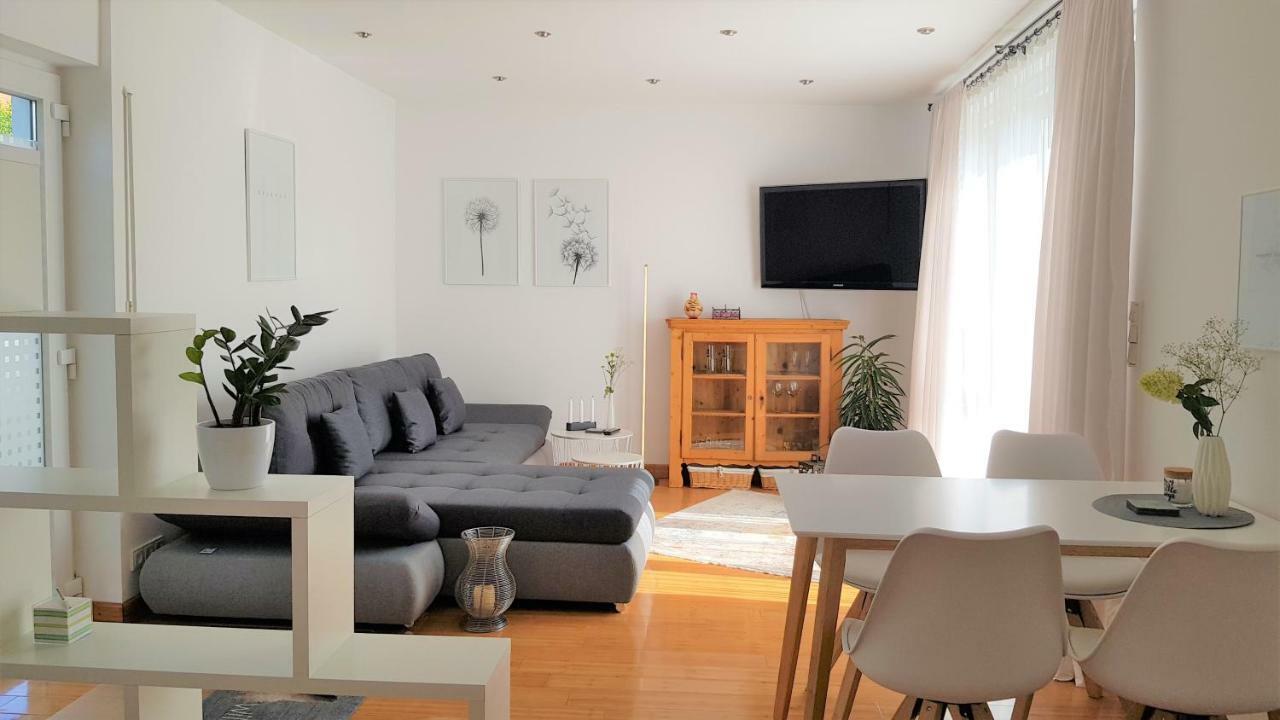 Apartment Am Paradies - 10 Minuten Fussweg Zur Innenstadt Limburg an der Lahn Luaran gambar
